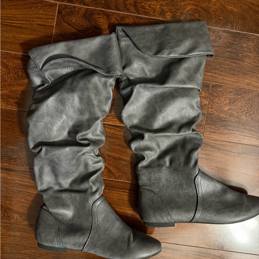 LOWER EAST SIDE Gray Knee-High Boots